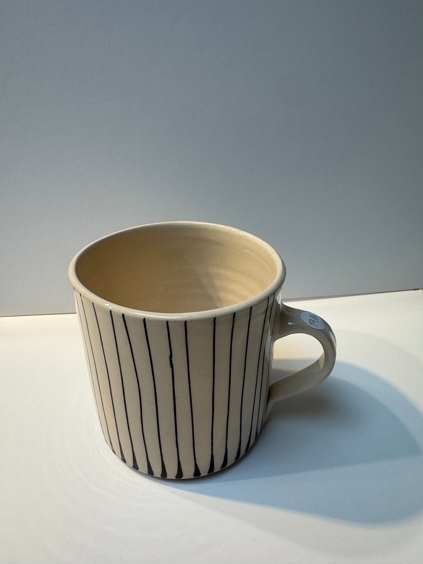 Line Pattern Ceramic Mug